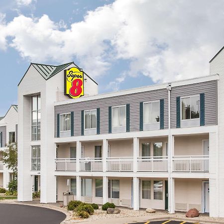 Hotel Super 8 By Wyndham Madison East Exterior foto